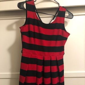 KLAXONS Above The Knees Dress Size Medium!